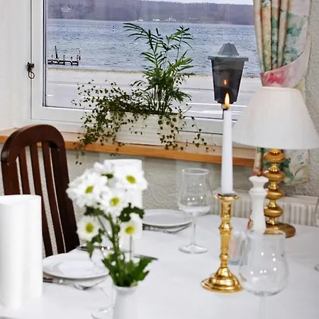 Inn Solyst Kro- Restaurant Og I/s