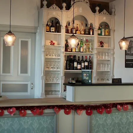 Solyst Kro- Restaurant Og I/s 아벤라