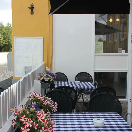 Solyst Kro- Restaurant Og I/s Inn 2*